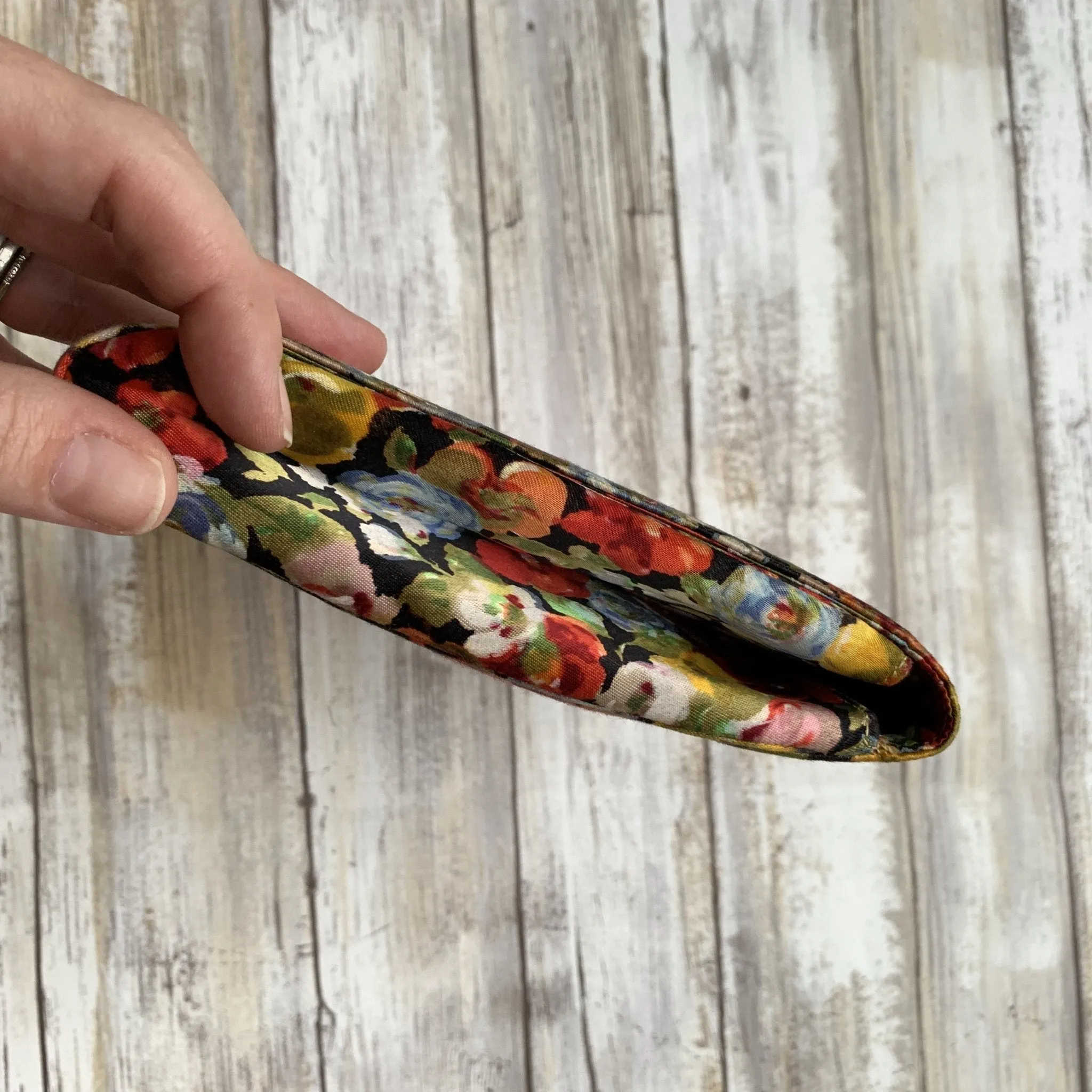1950s Floral Clutch by Coblentz for Saks Fifth Avenue. Colorful Bag. Sustainable Vintage Fashion.